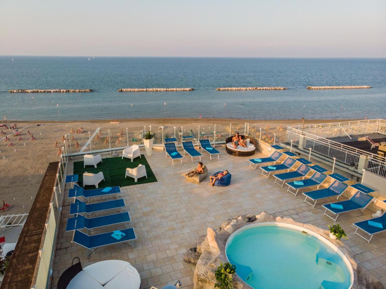 Hotel International Gabicce Mare Exterior foto